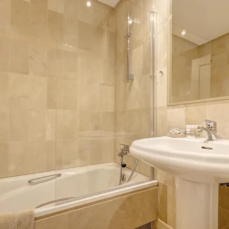 Stylish 2 Bedroom Penthouse With Pool By The * إِستيبونا