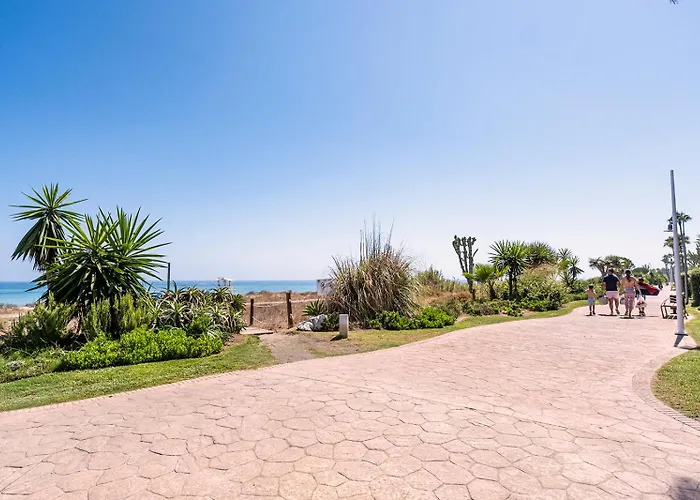 Apartment Stylish 2 Bedroom Penthouse With Pool By The Estepona