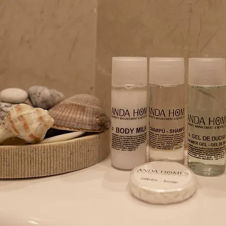 Stylish 2 Bedroom Penthouse With Pool By The *