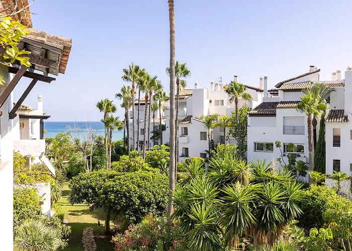 Stylish 2 Bedroom Penthouse With Pool By The Apartamento